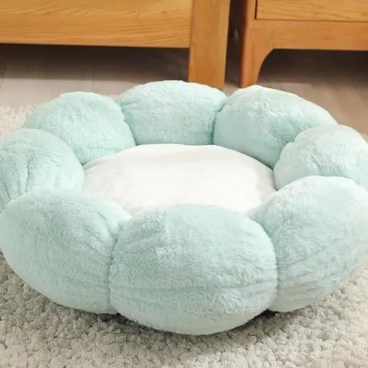 Flower Shaped Cat Bed