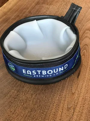 Logo Pet Travel Bowl