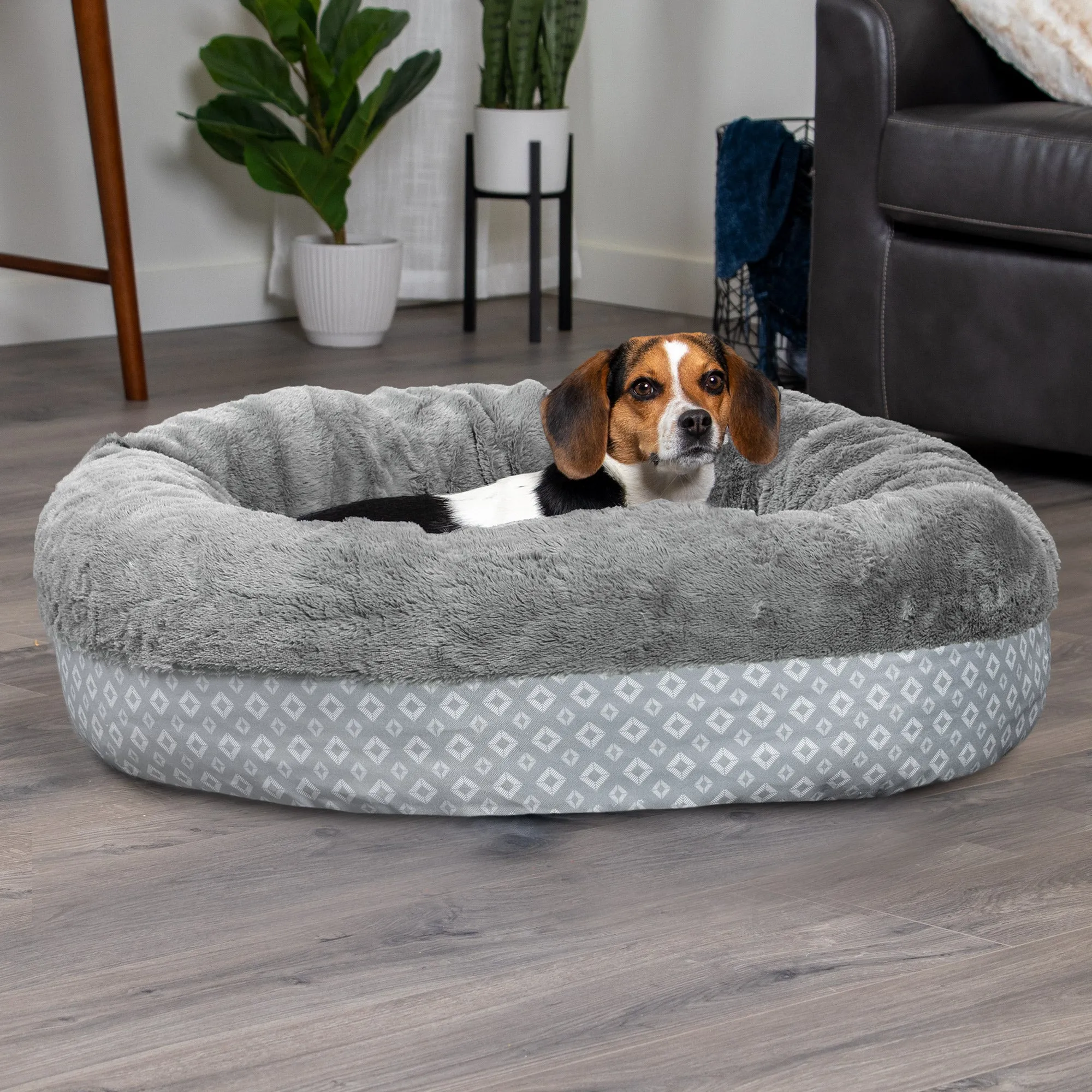 Plush & Diamond Print Calming Donut Dog Bed